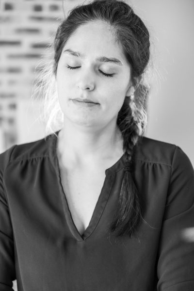 Justine Guerville, masseuse bien-être et masseuse aquatique aux alentours de mouthe 30km